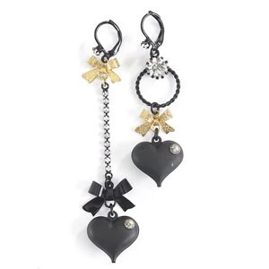 Budget 🤩 Betsey-Johnson Betsey Johnson Jet Bubble Heart Linear Earrings 🥰 1 Budget 🤩 Betsey-Johnson Betsey Johnson Jet Bubble Heart Linear Earrings 🥰
